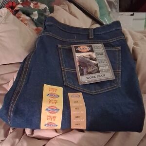 Dickies Men's Dark Blue Relaxed Jeans